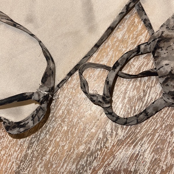 Audrey 3+1 Python Snake Print Romper - Picture 5 of 5